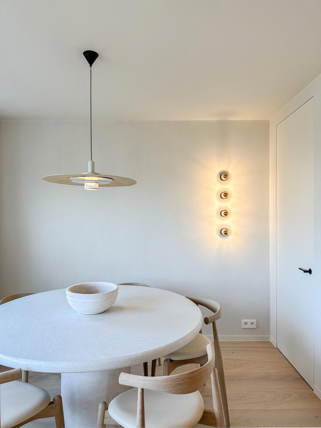 Uitzonderlijk mooi, tijdloos GERENOVEERD 4-slpk. appartement foto 14