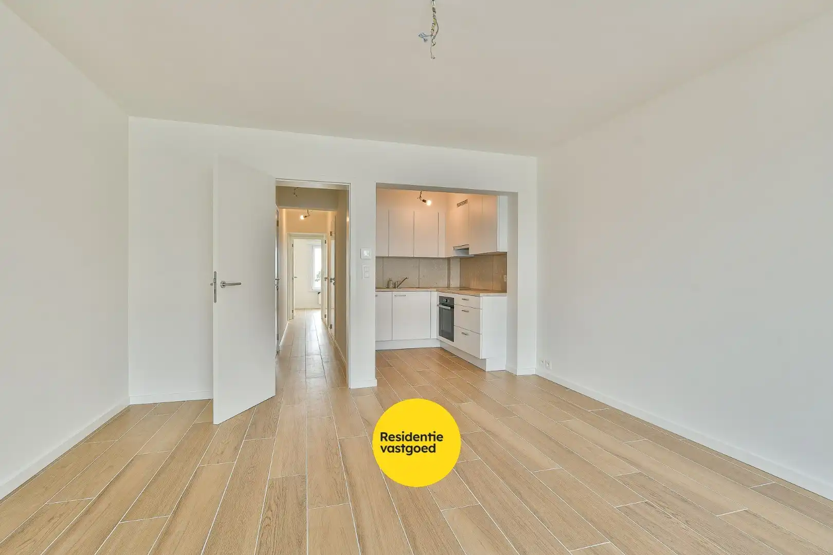 Te huur: prachtig gerenoveerd 2-slaapkamerappartement in centrum De Haan!  foto 8