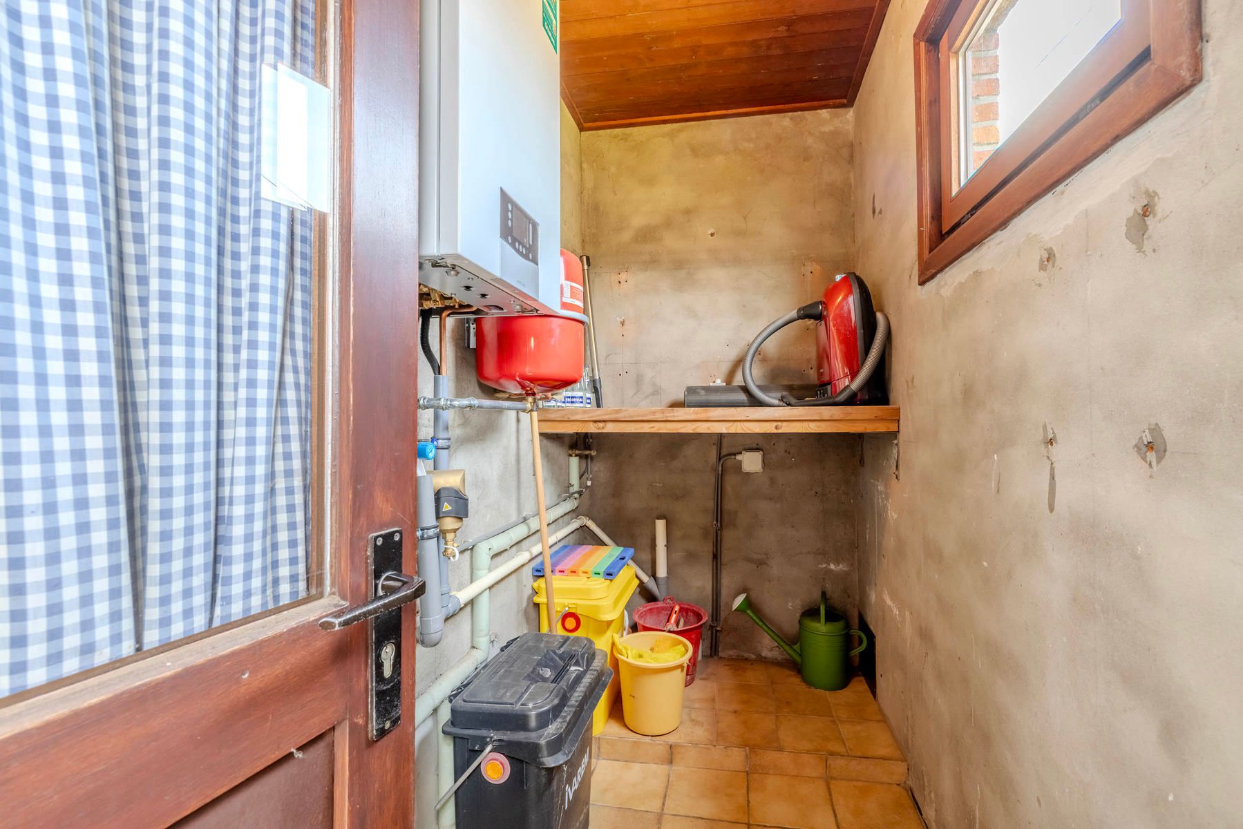 Centraal gelegen woning met 2 slpk foto 18