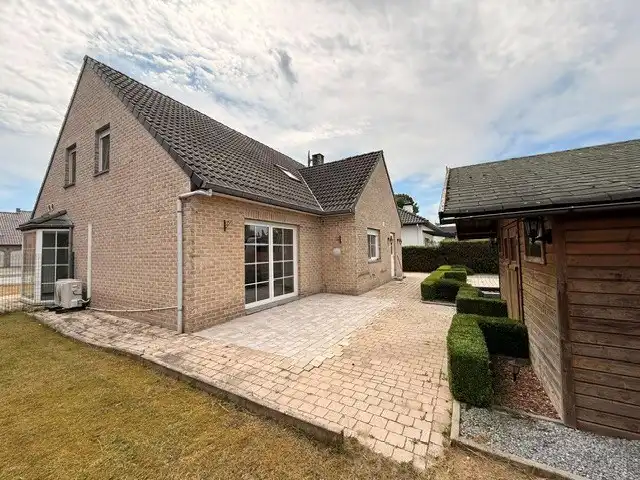 Vrijstaande, recente gezinswoning op 4a79ca met 3 slaapkamers te Maaseik.  foto 29