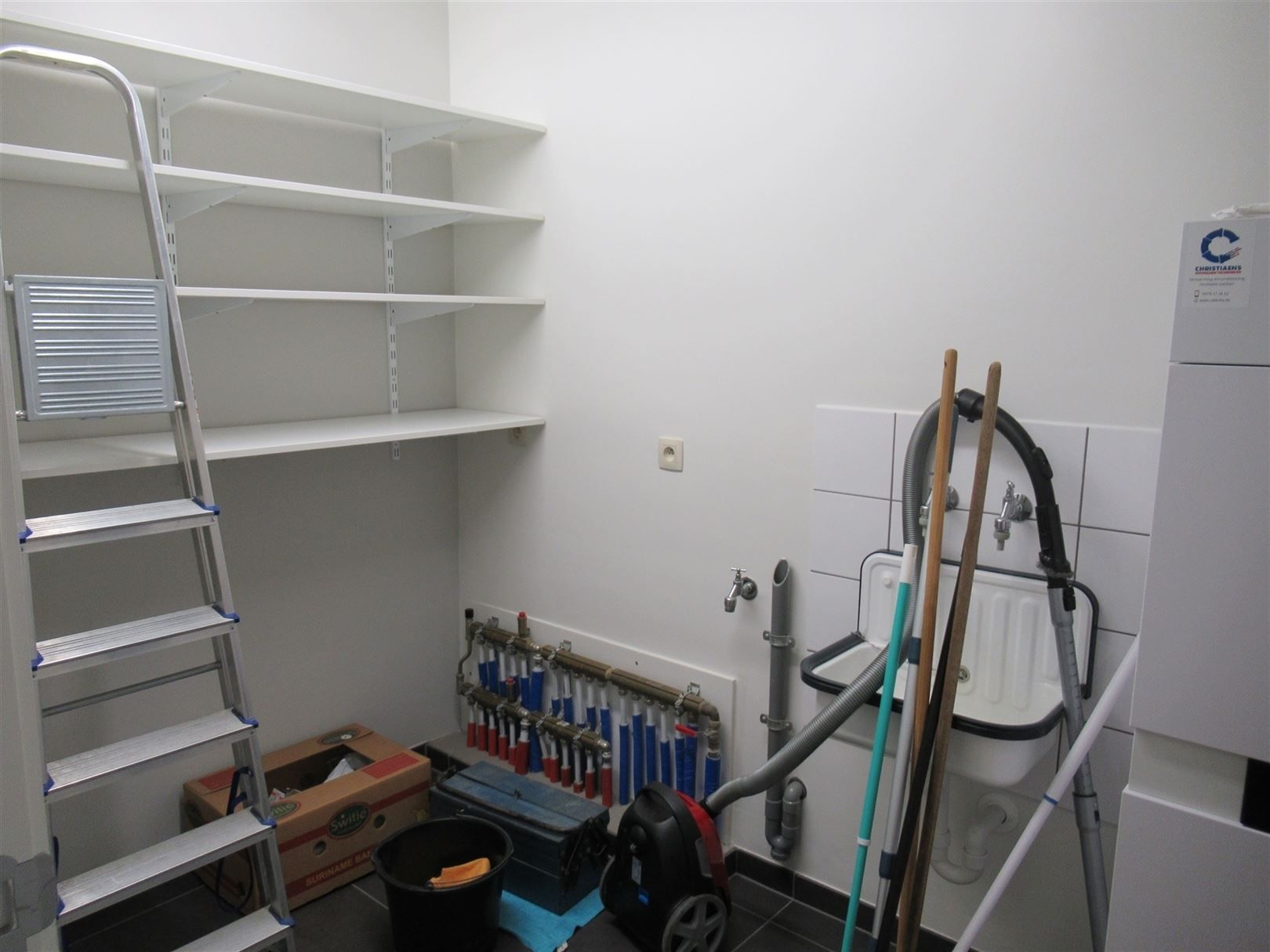 Appartement met 2 slpk's, terras en garage in centrum van Sint-Truiden. foto 11