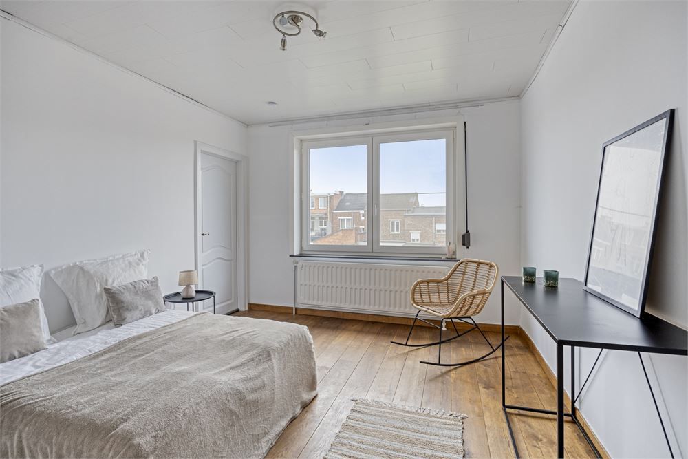 Gerenoveerd dakappartement foto 10