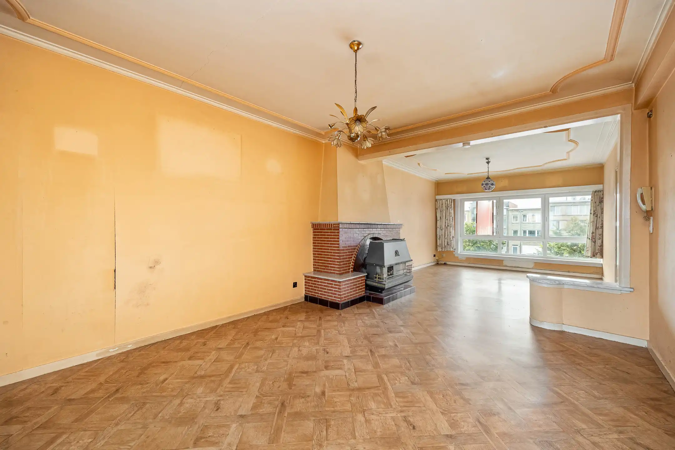 te renoveren appartement met 2 slaapkamers  foto 15