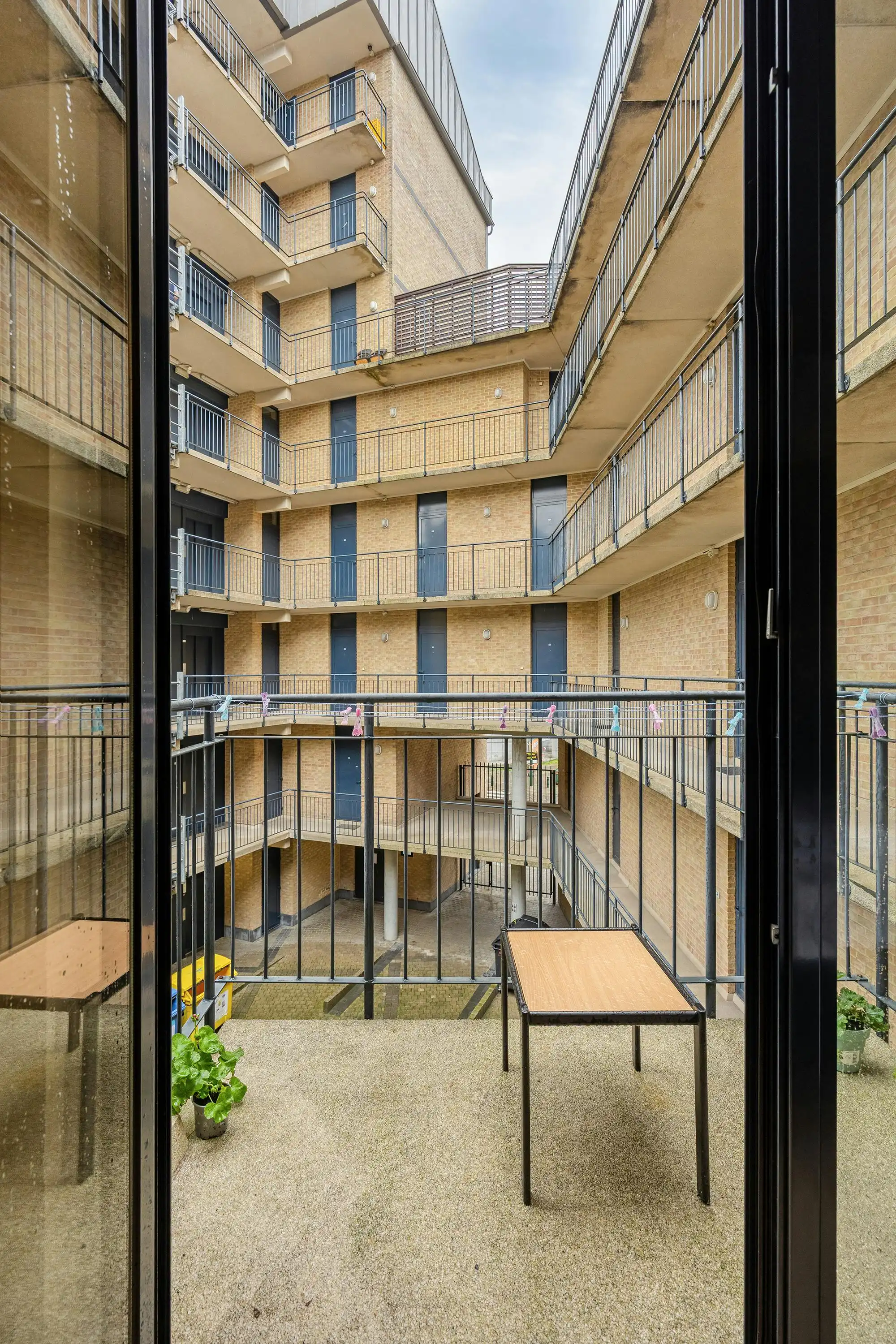 Topinvestering: Studio te koop in Brussel centrum met terras! foto 10