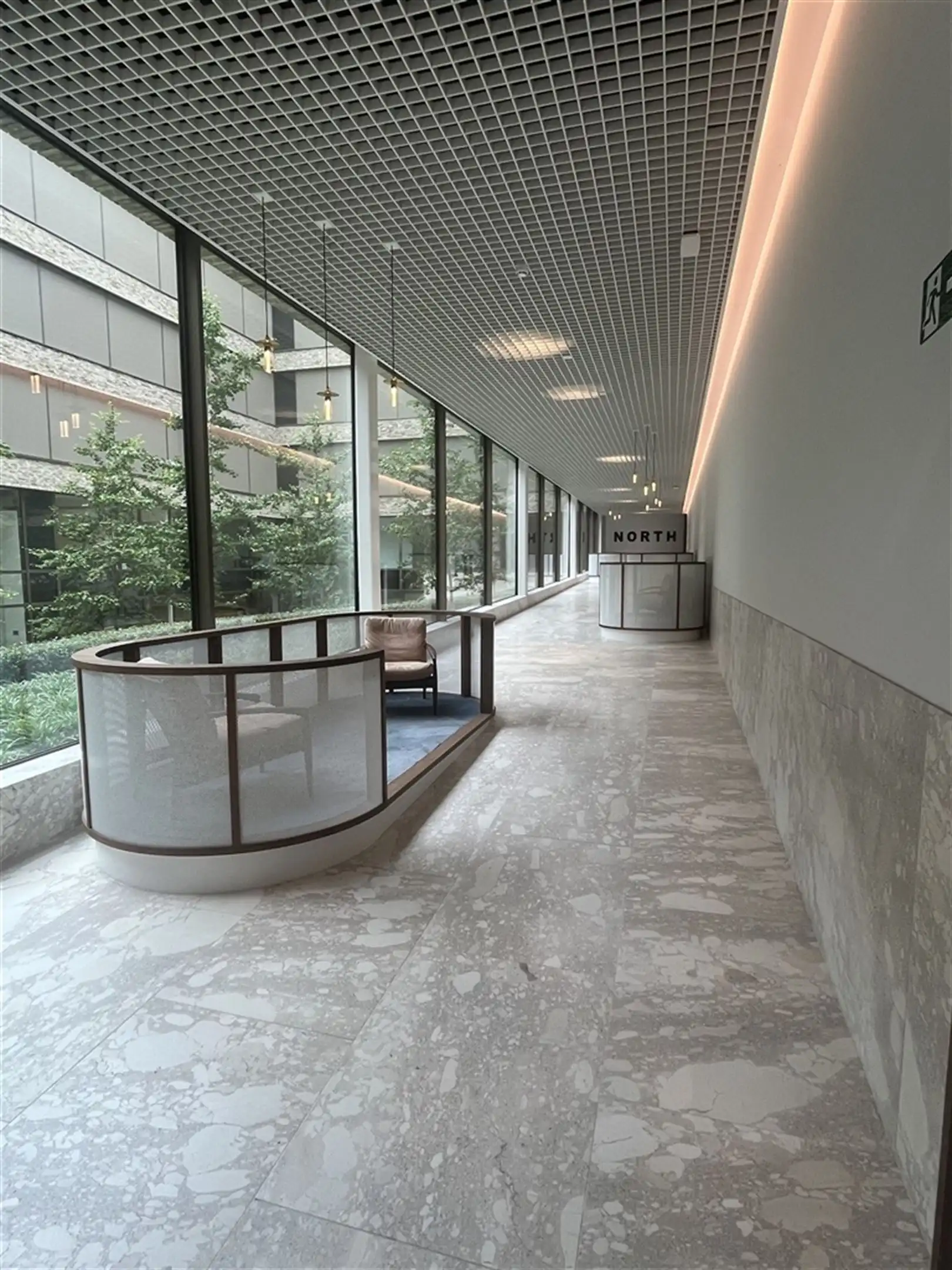 Prestigieus kantoorgebouw - oppervlaktes van 338m² tot 5760m² foto 35