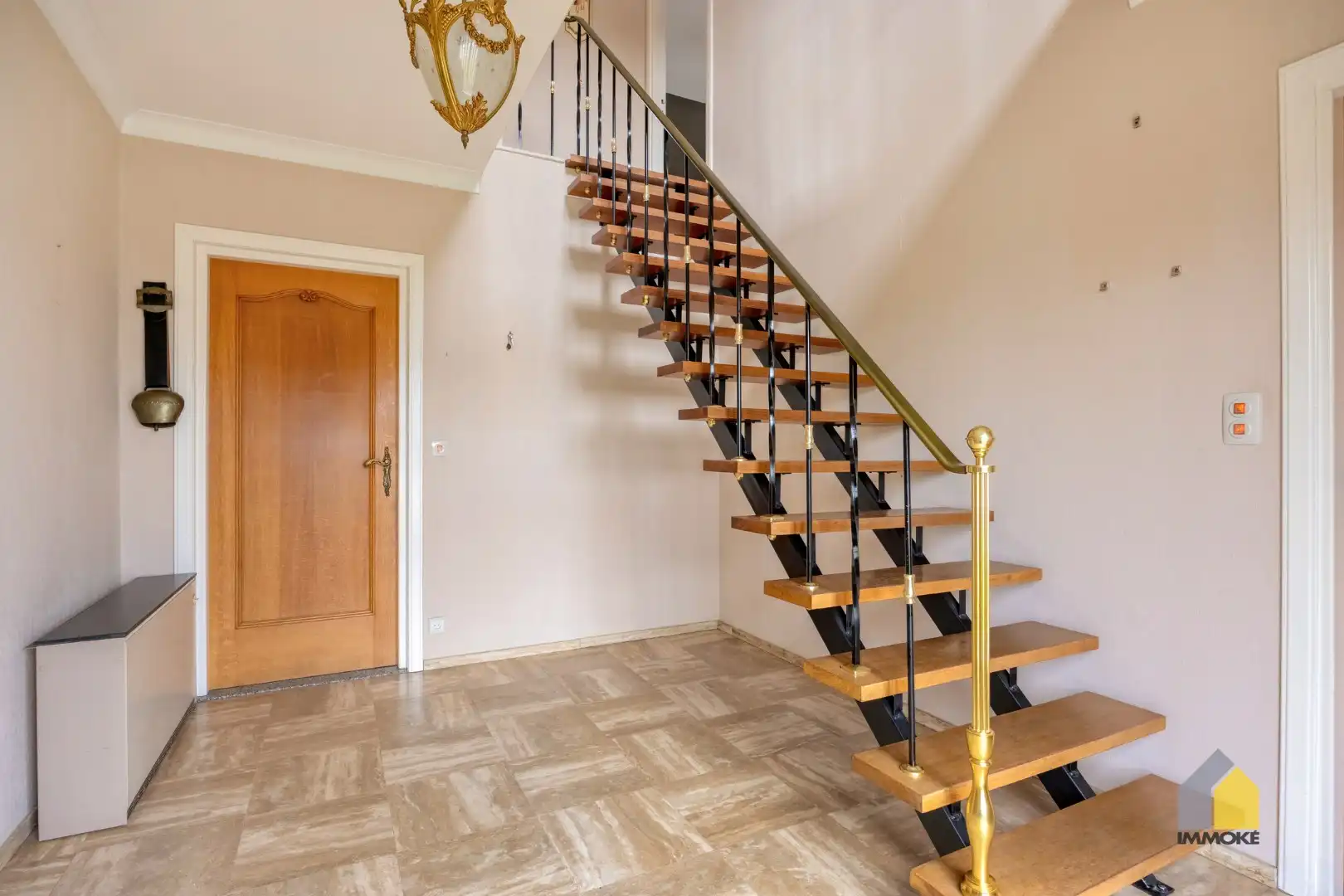 Neeroeteren: Op te frissen, vrijstaande woning op 8 a 53 ca met 5 slpks. foto 12