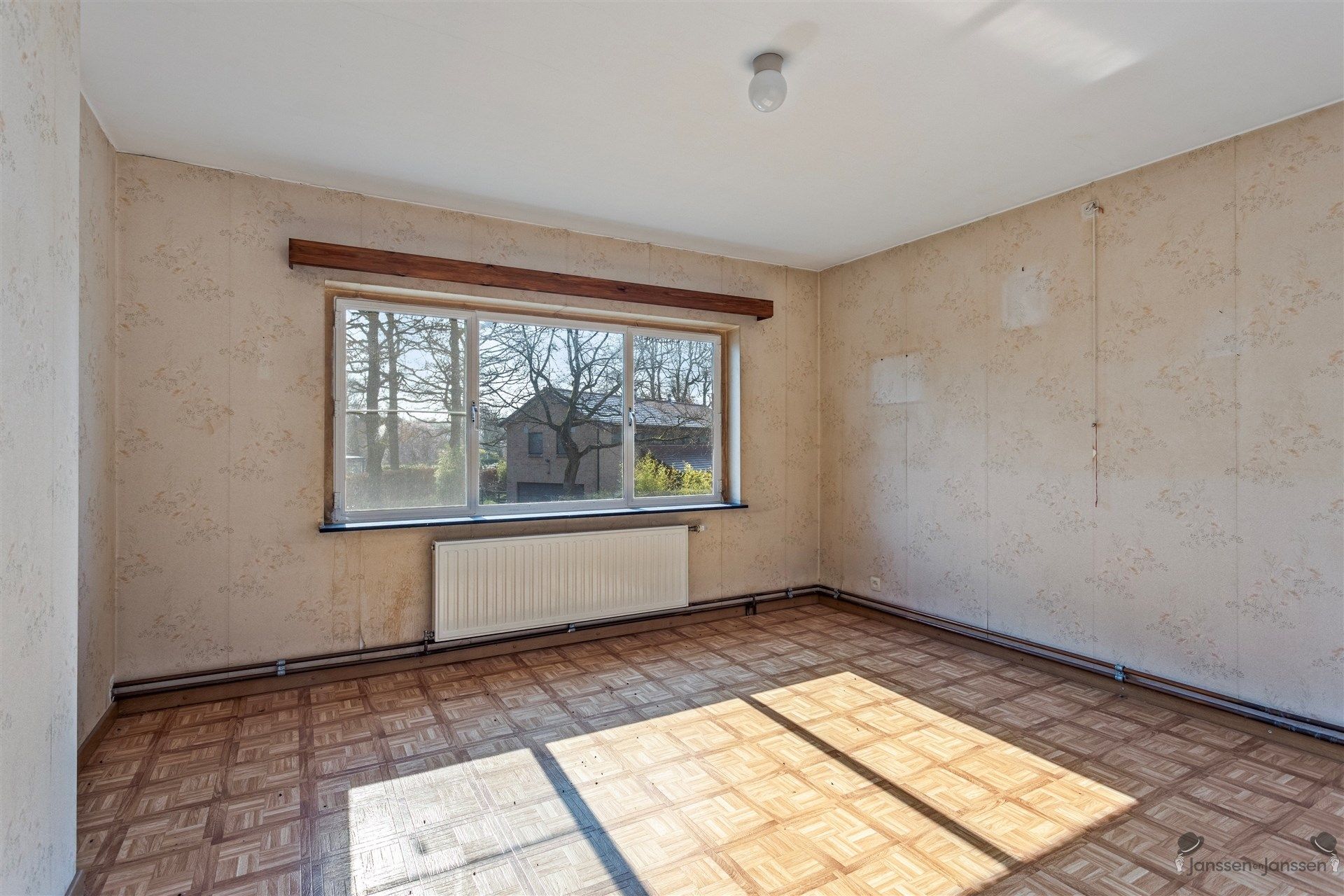Karaktervolle woning met veel potentieel in het groene Sterrebos!  foto 17