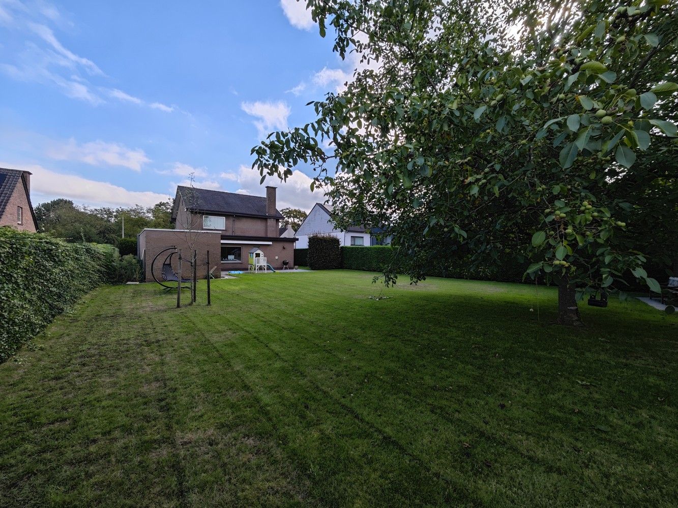 Vrijstaande woning in het groen foto 4