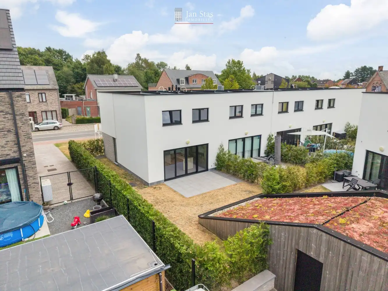 Volledig afgewerkte woning met 3 slaapkamers, tuin en 2 ondergrondse parkeerplaatsen foto 33