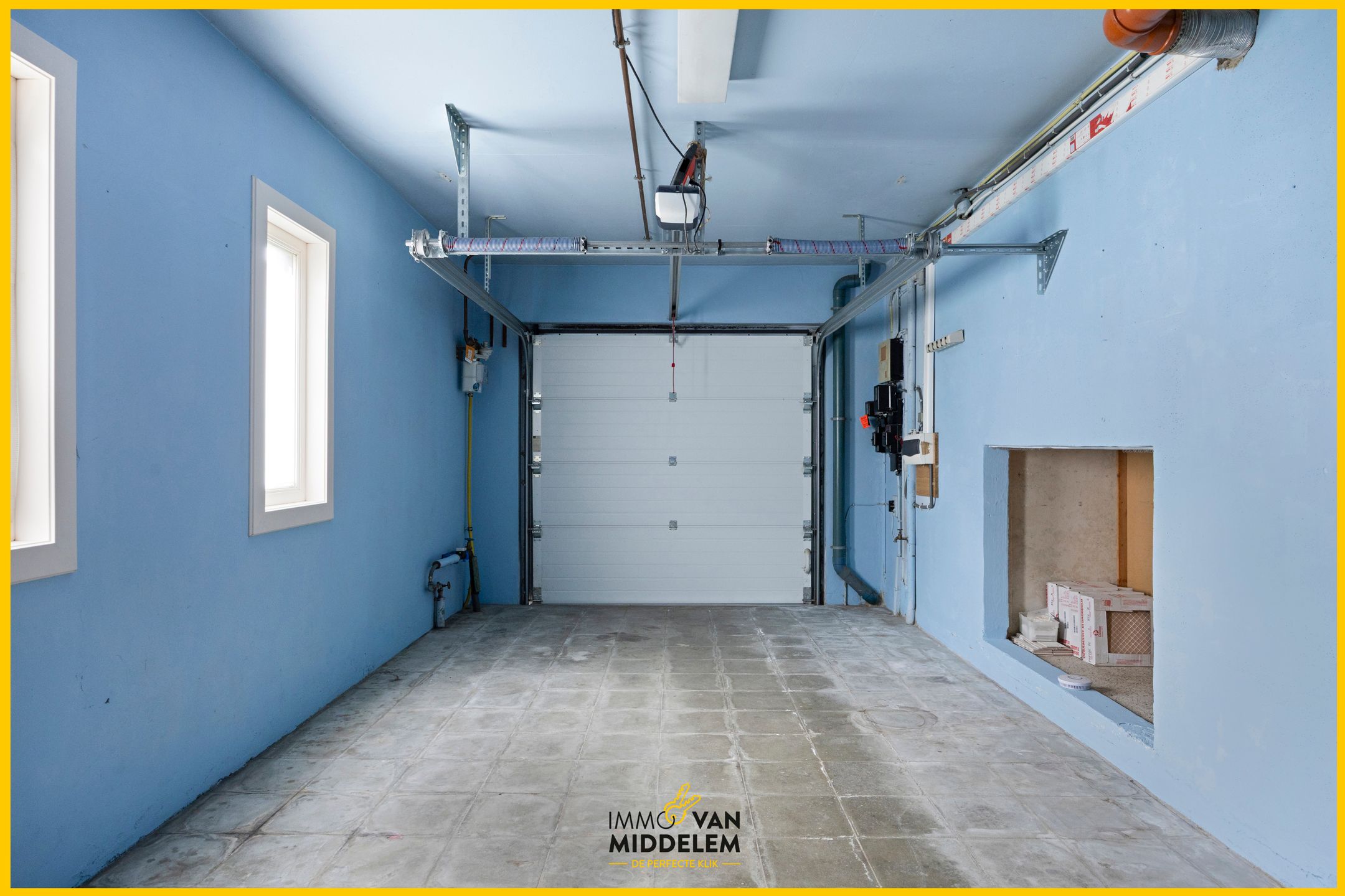 HALFOPEN WONING MET 4 KAMERS, GARAGE EN TUIN  foto 12