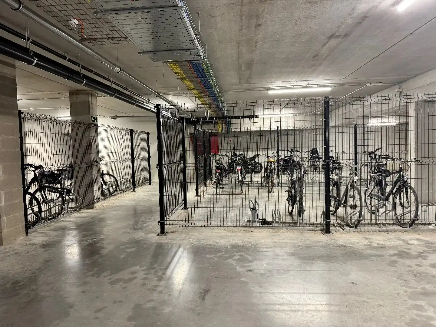 Nieuwbouwappartement met autostandplaats te Izegem  foto 23