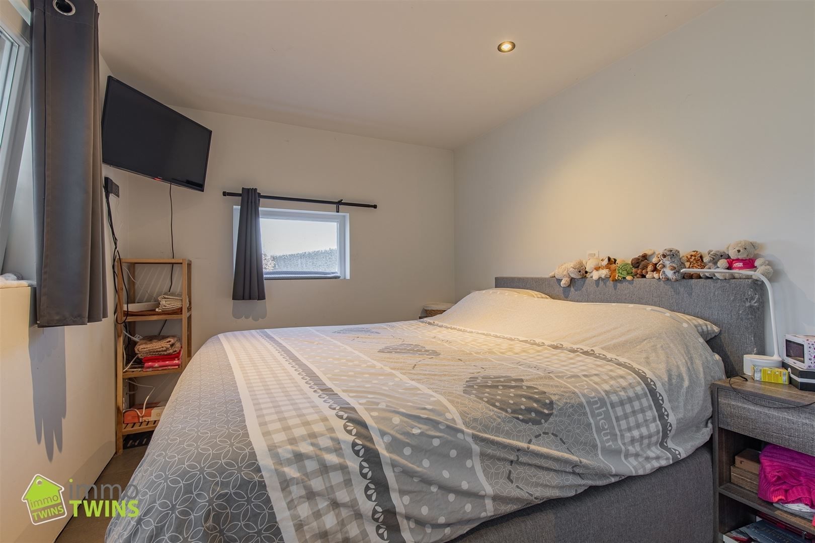 Instapklare, vrijstaande woning met prachtige tuin te Zele foto 16