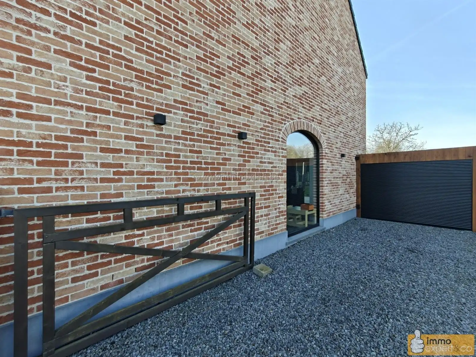 WAMBEEK: Recente, energiezuinige woning met 3 slaapkamers. foto 3