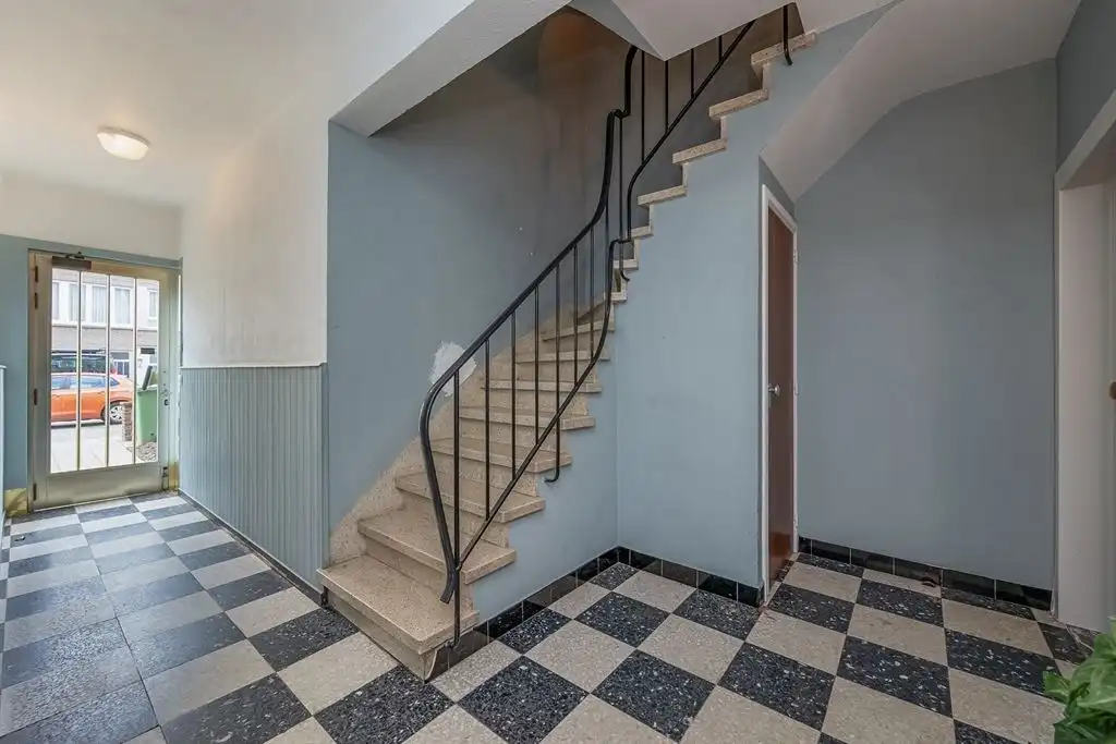Ruim en lichtrijk appartement met 2 slaapkamers foto 18