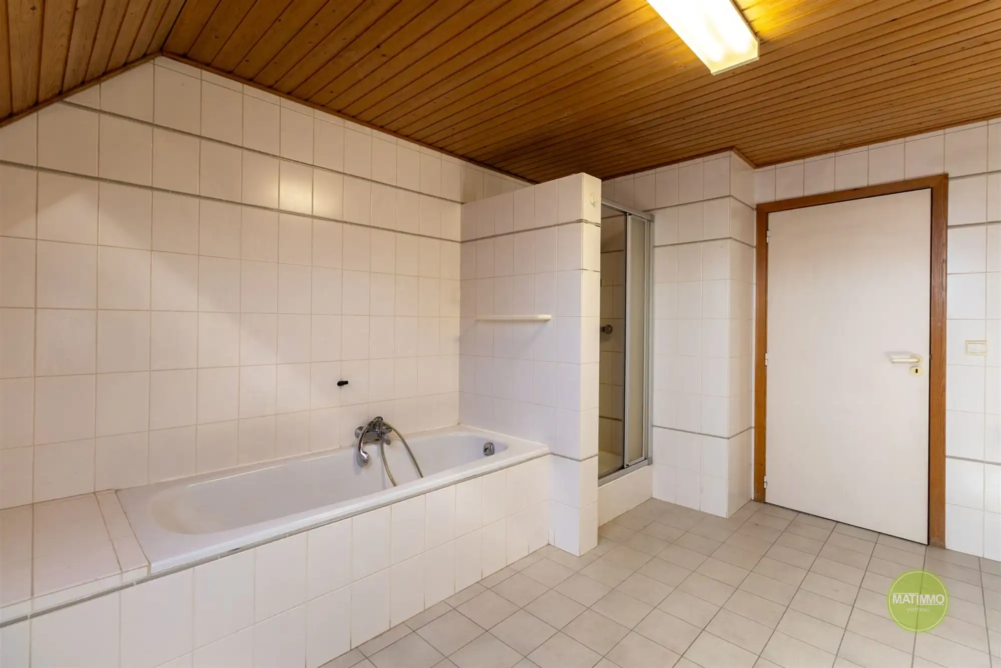 Uniek handelshuis met ruime woonst op toplocatie in Mol  foto 26