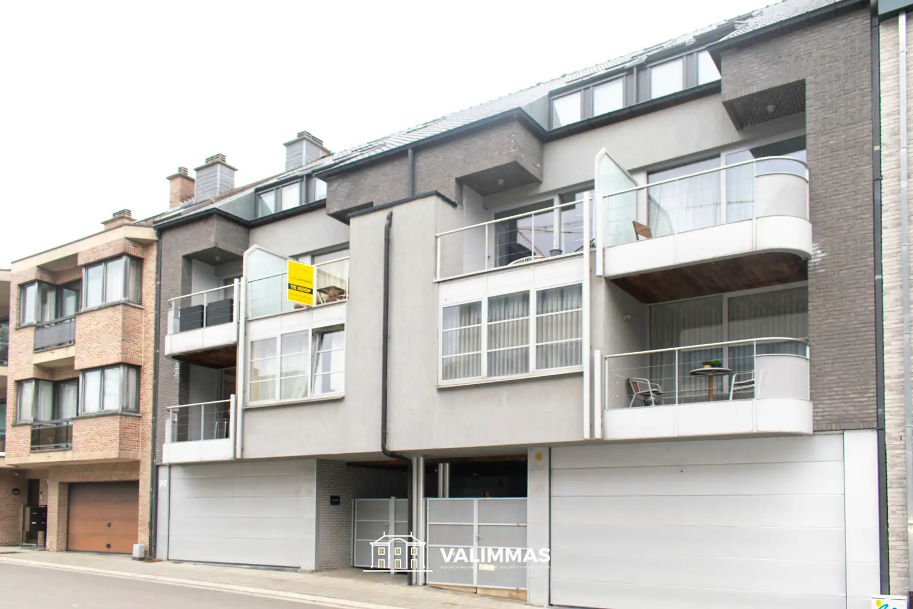 Welgelegen duplex-appartement met terras & dubbele garage... foto 2