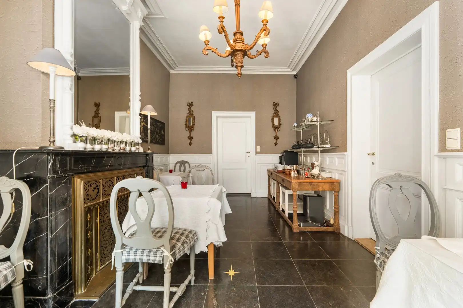 Sublieme herenwoning 'Hier in de Draecke'– een zeldzaam erfgoedpand met een rijk verhaal foto 12