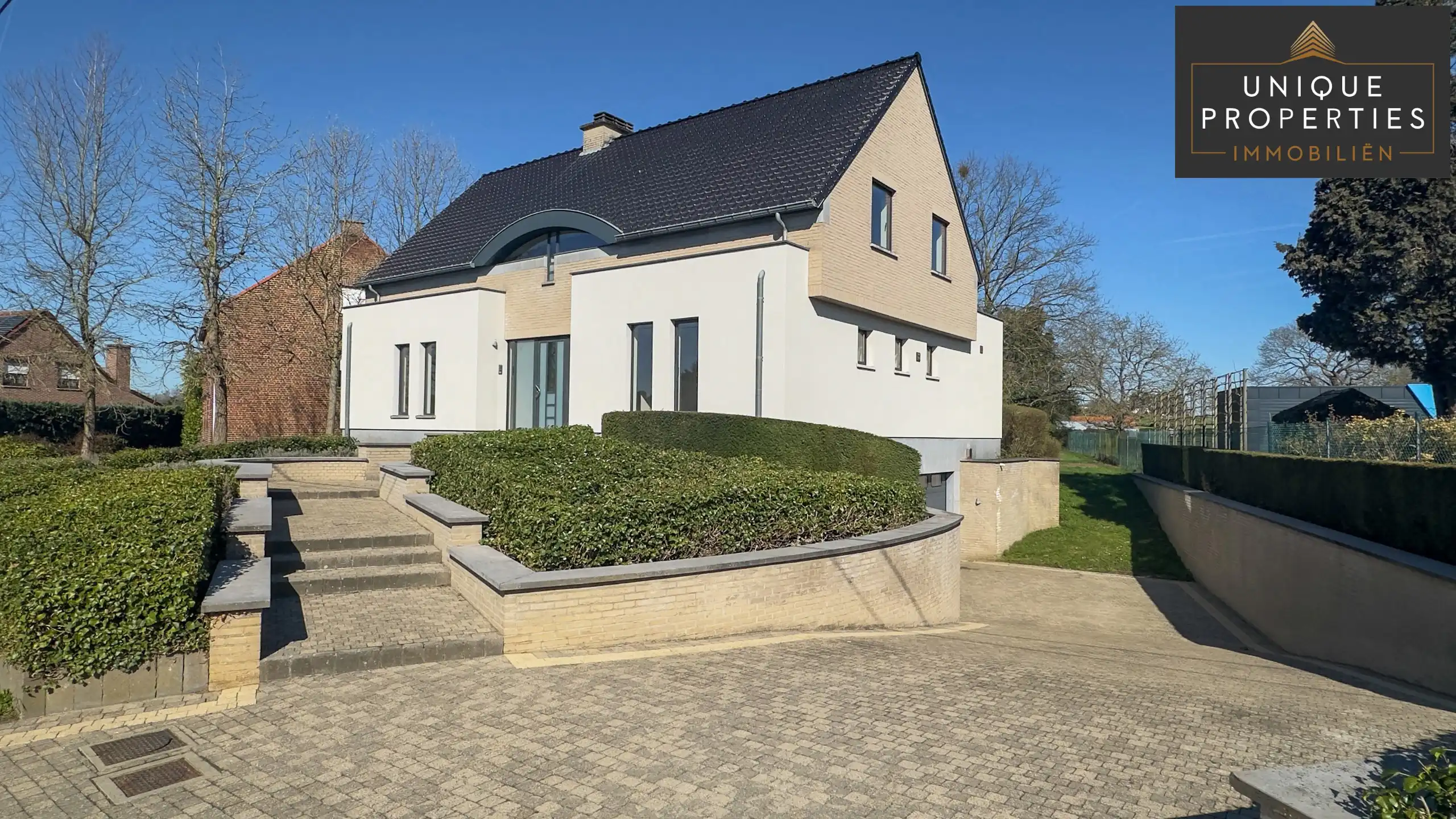 Villa te koop foto 40