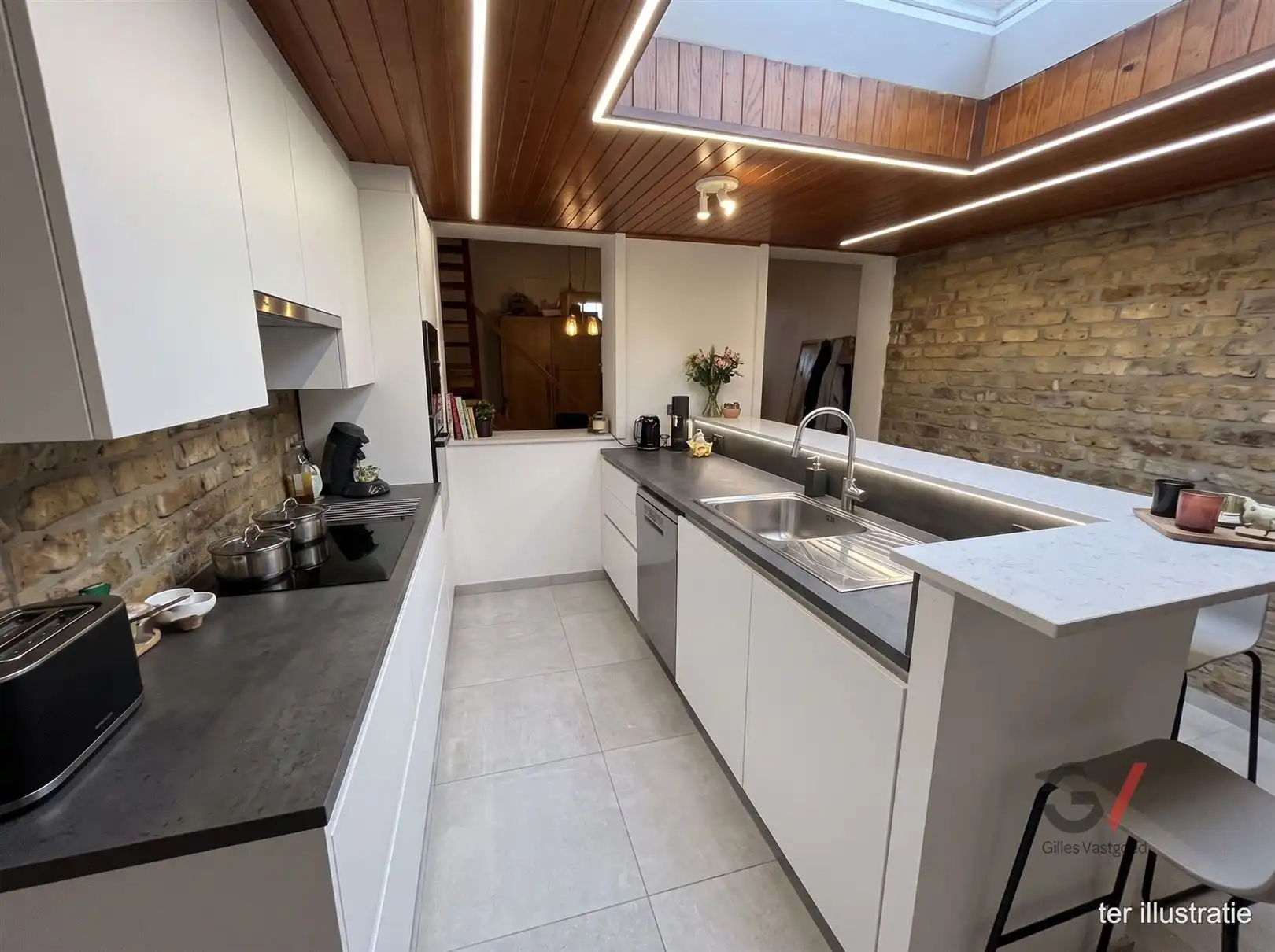 Te moderniseren woning in centrum Scherpenheuvel-Zichem foto 7