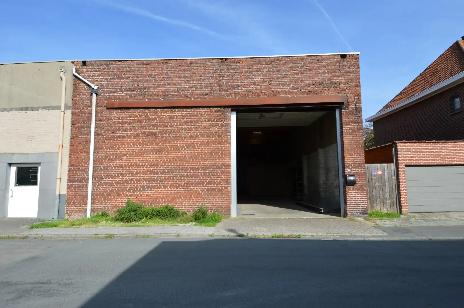 Magazijn te huur in Bissegem foto 5