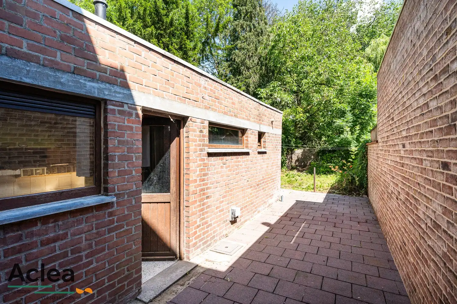 Te renoveren stadswoning met 4 slaapkamers en gezellige tuin foto 23