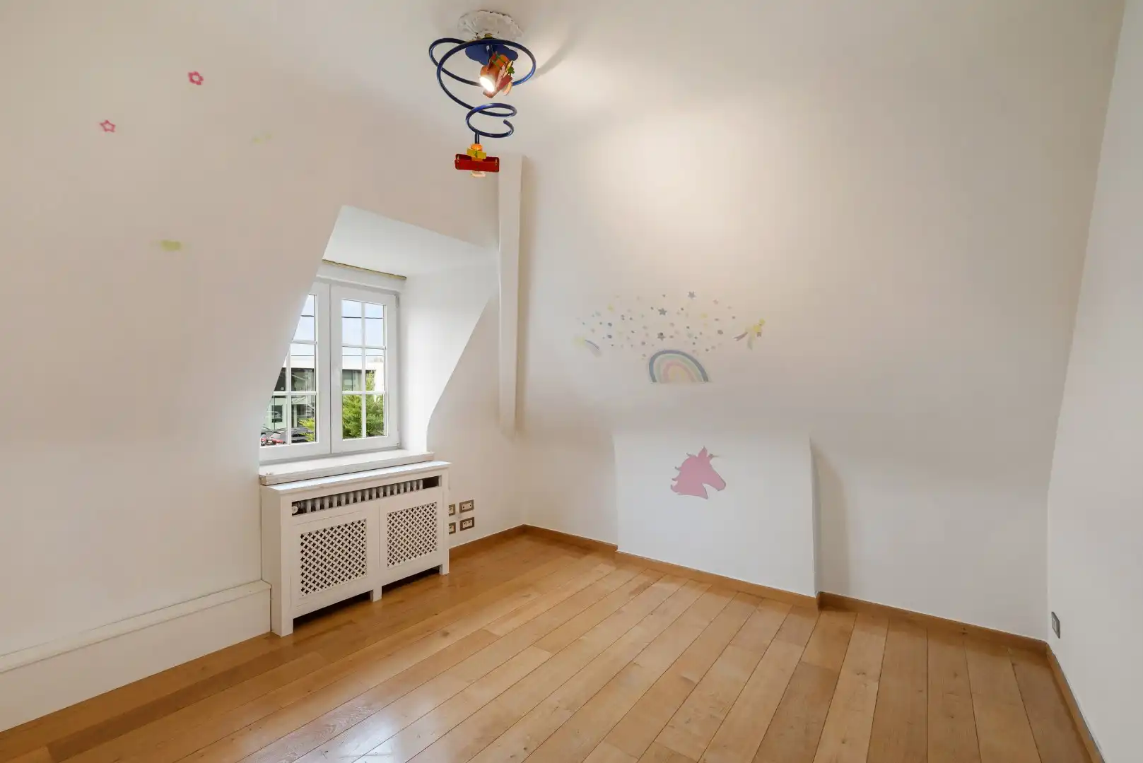 Stijlvolle villa met 5 slaapkamers op mooi perceel van 1325m² foto 17