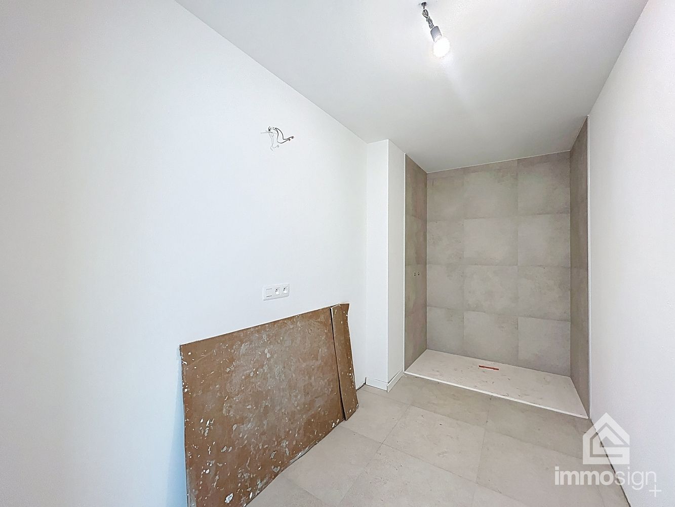 Instapklaar nieuwbouw appartement met 2 slaapkamers, terras, autostaanplaats en berging te Kinrooi foto 17