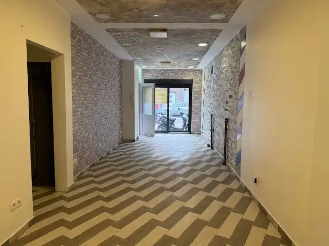 Handelspand te huur op de Dendermondsesteenweg 179 te Gent foto 3