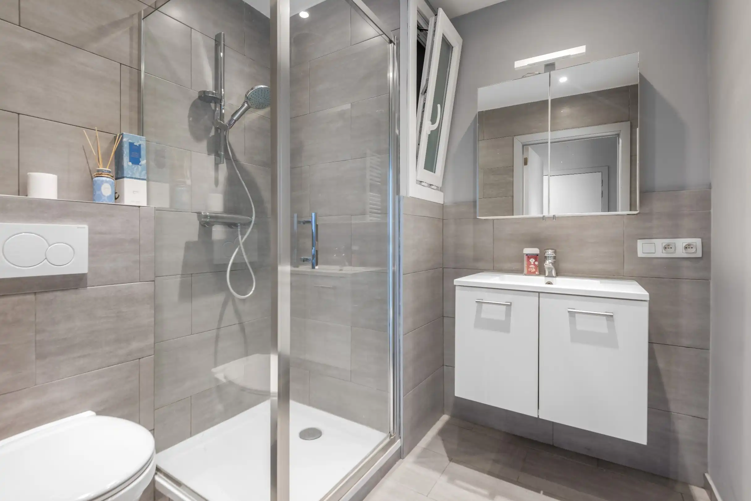 Instapklaar appartement gelegen nabij het Zegemeer en het cultuurcentrum Scharpoord. foto 11