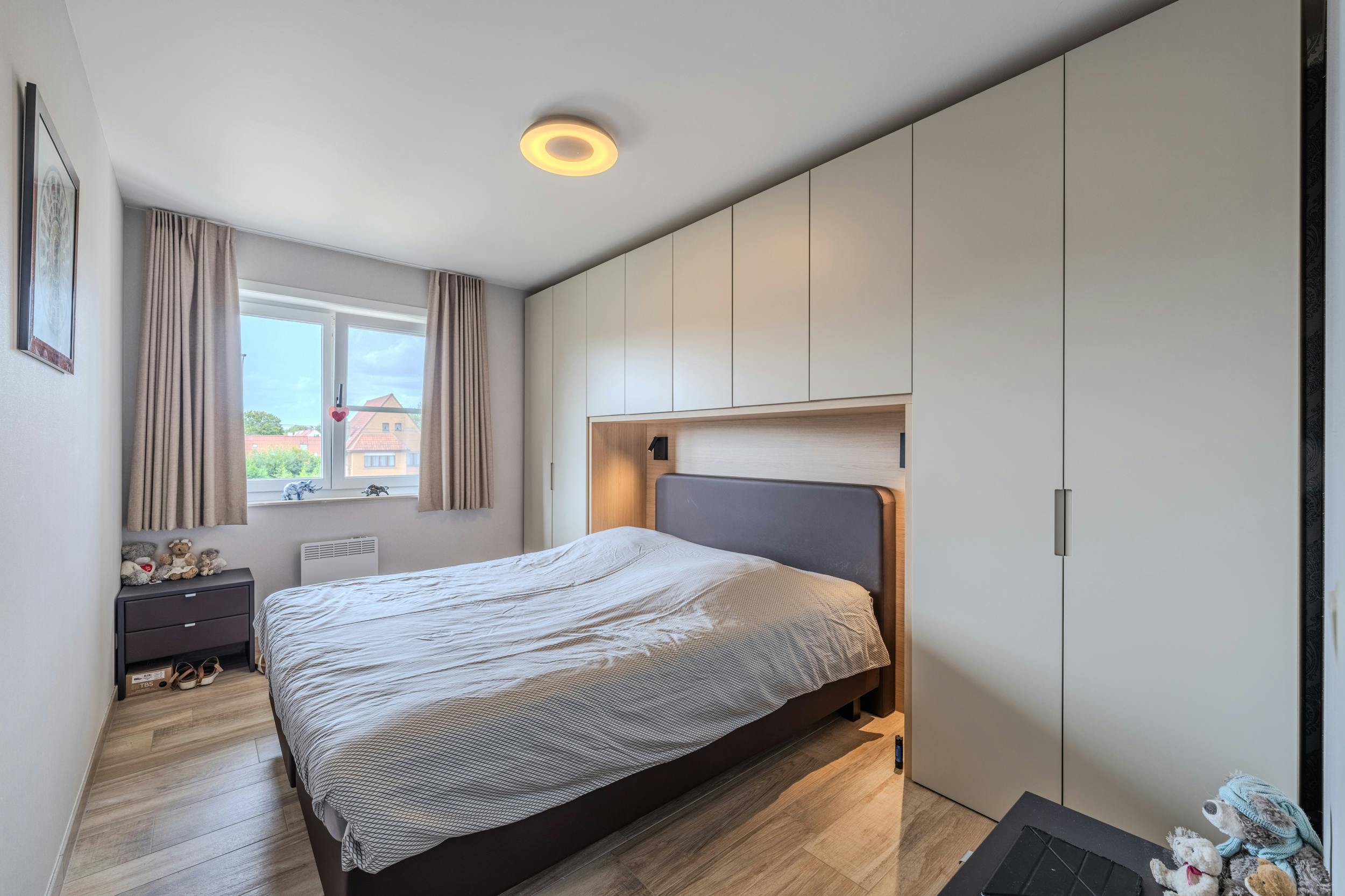 Lichtrijk hoekappartement met 2 slaapkamers en terras foto 7