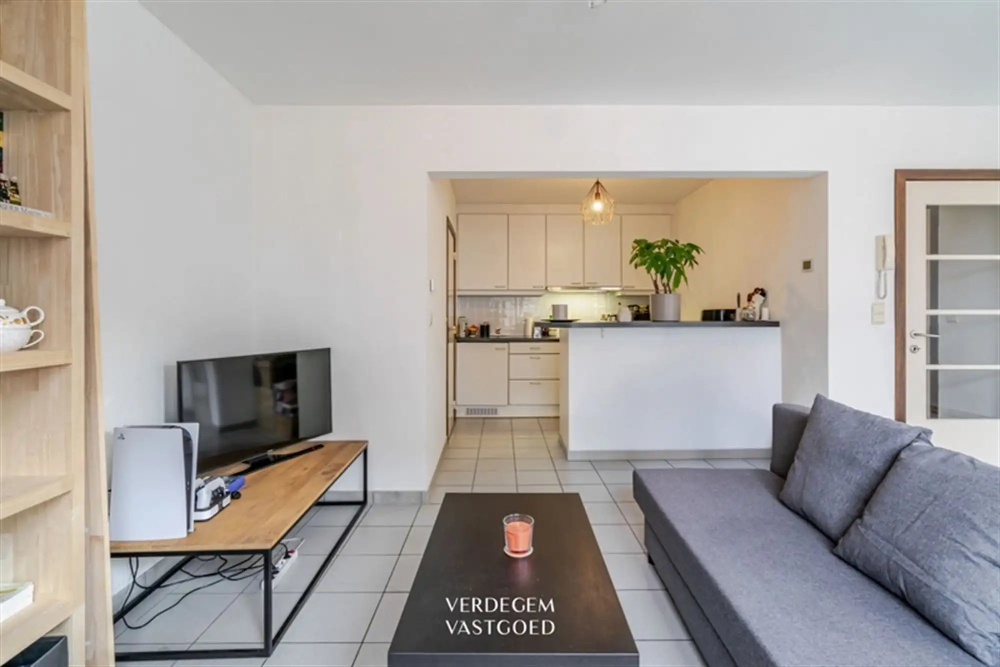 Appartement met 2 slaapkamers en zonnig terras in het dorpscentrum foto 4