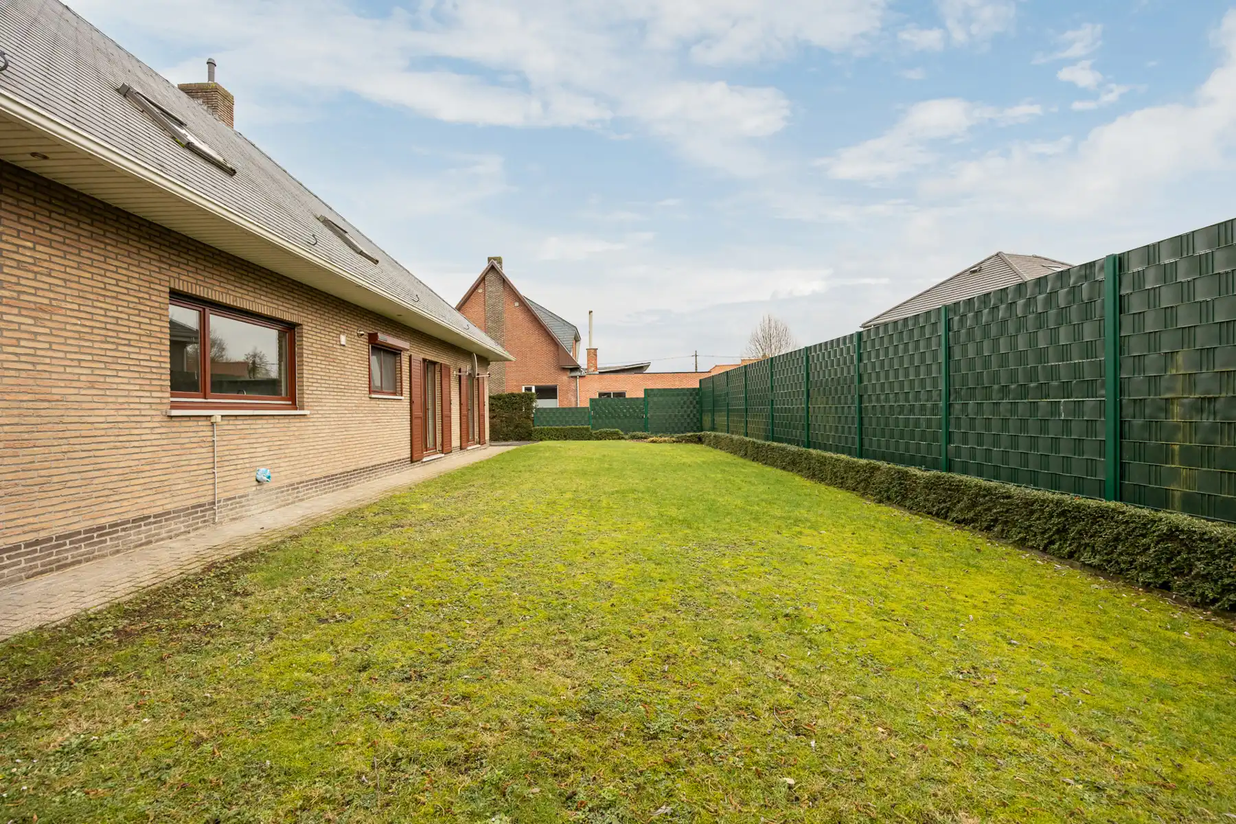 Verrassend ruime woning met 6 slaapkamers en 2 badkamers foto 29