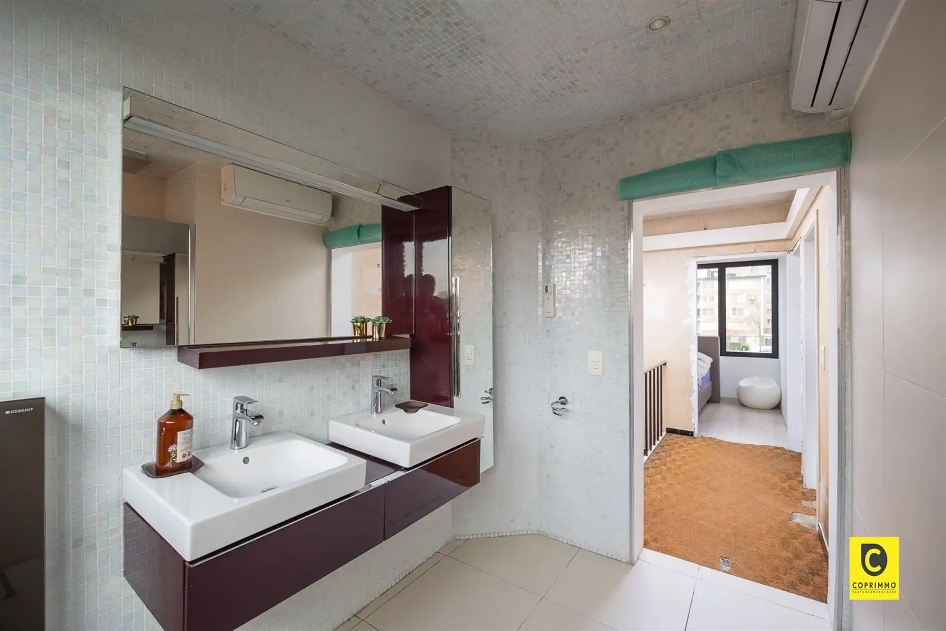 Woning met ruime zuidgerichte tuin foto 15