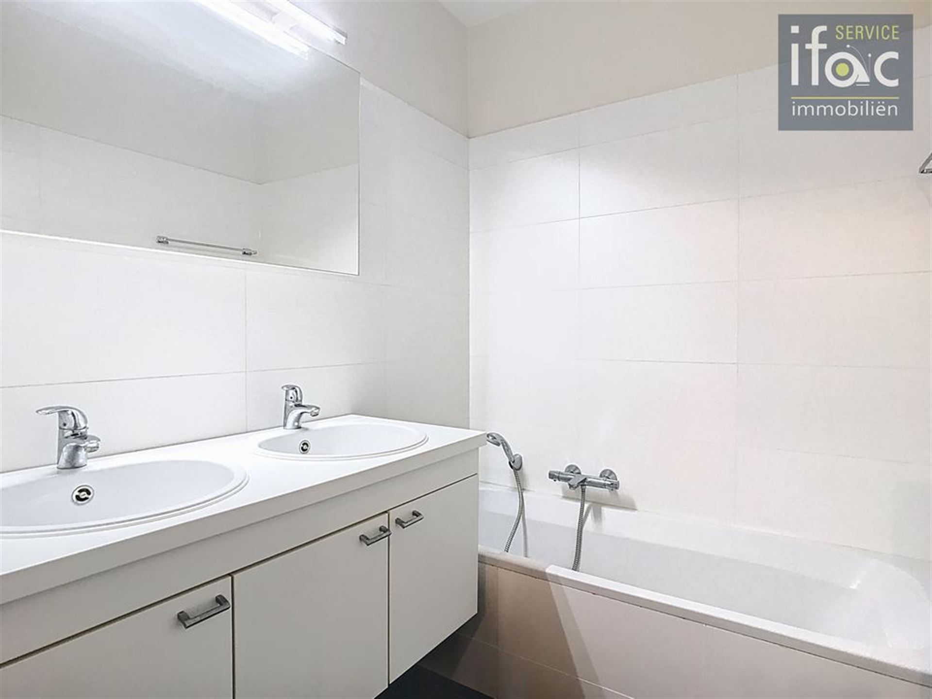 Appartement 2 slpks, parking & kelder foto 15