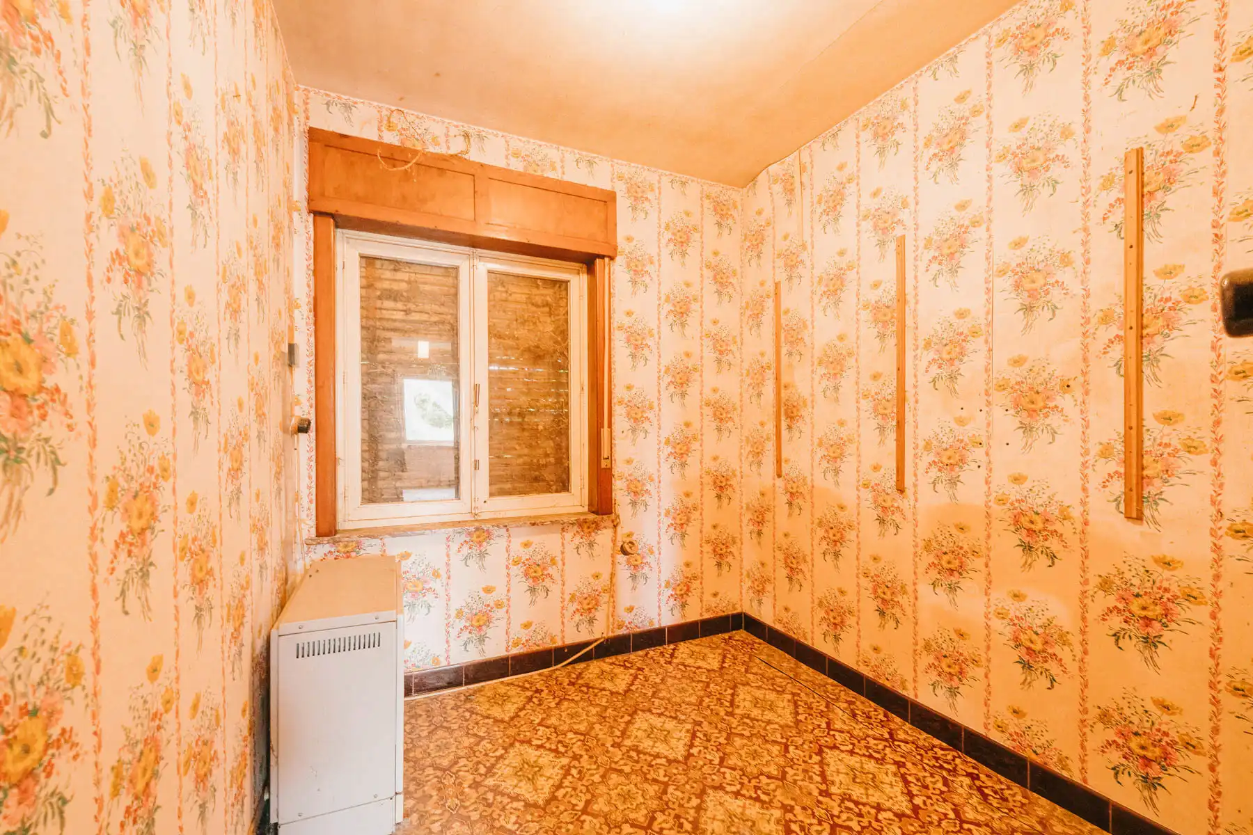 Gezellige, te renoveren open woning in een rustige straat foto 20