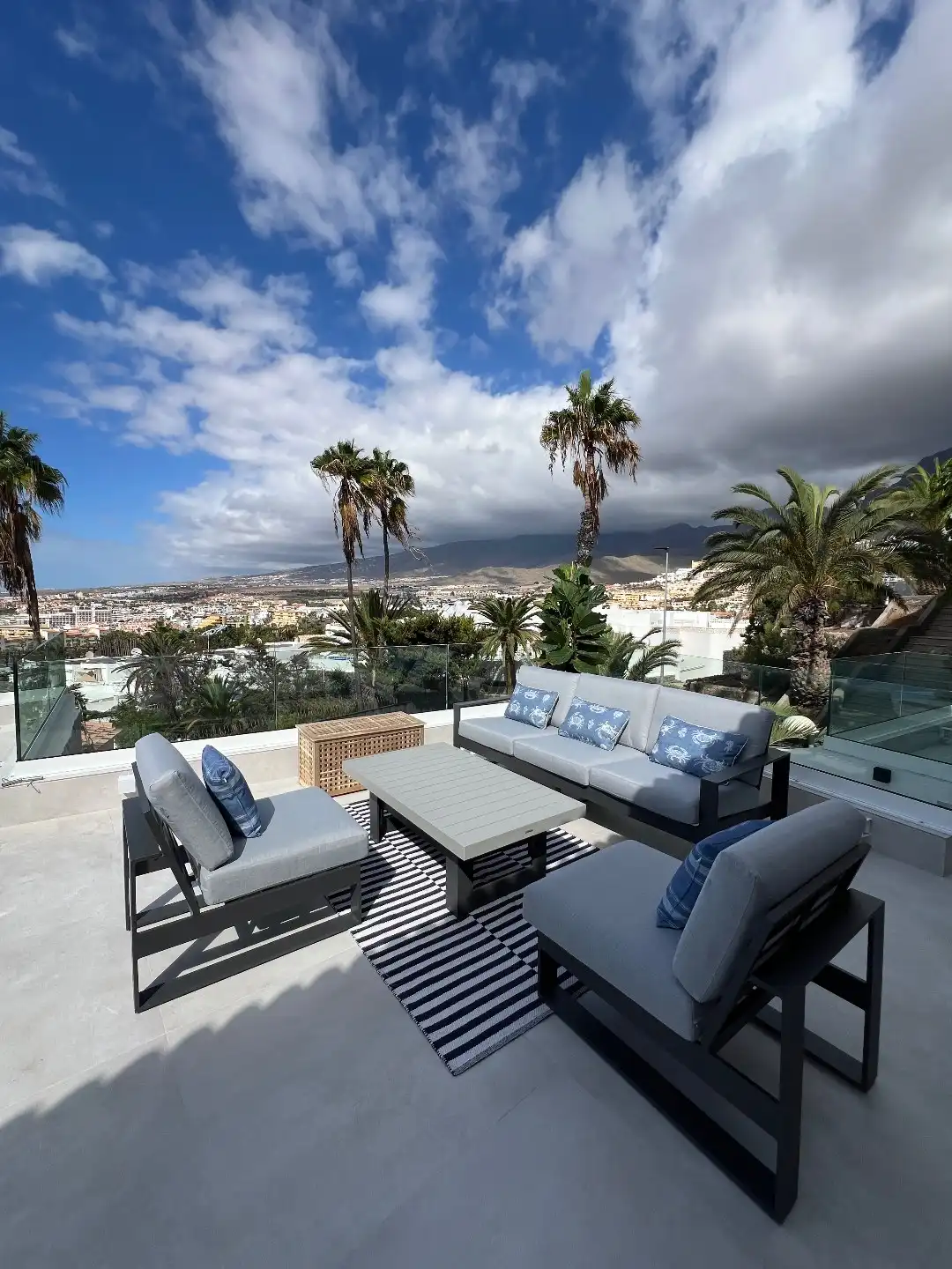 Exclusieve vrijstaande villa met zeezicht en privézwembad  foto 2