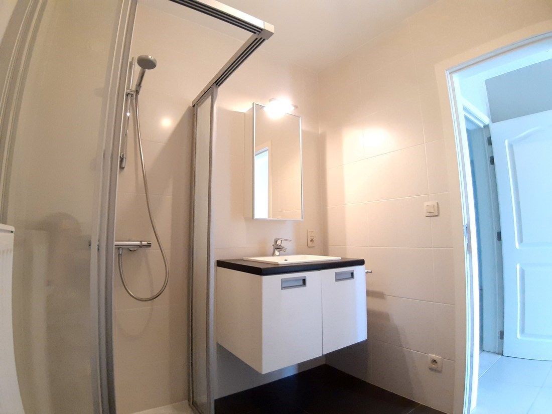 Mooi energiezuinig appartement op de 1ste verdieping foto 9