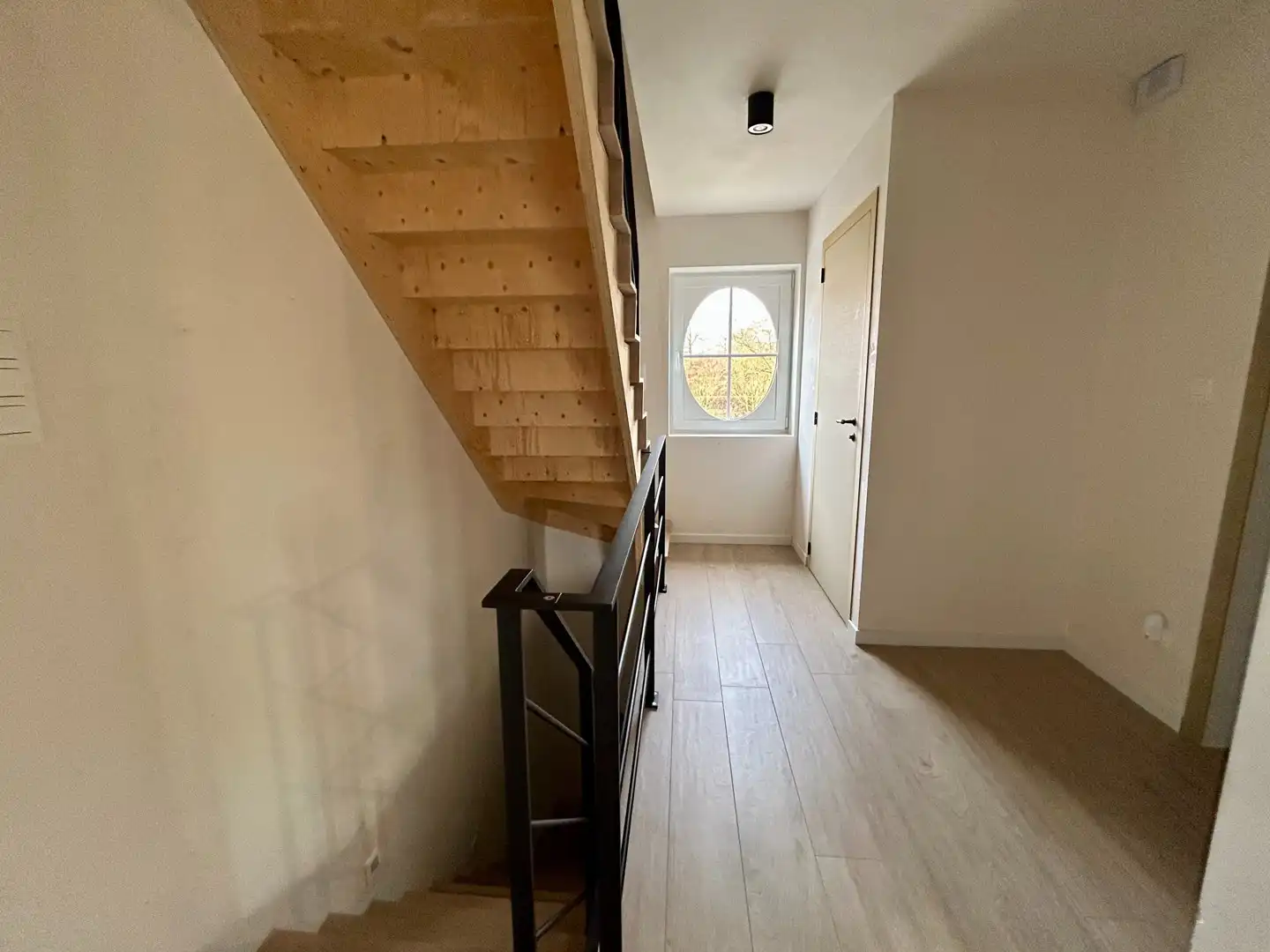 Vrijstaande woning op ruim perceel te Laakdal te huur! foto 16