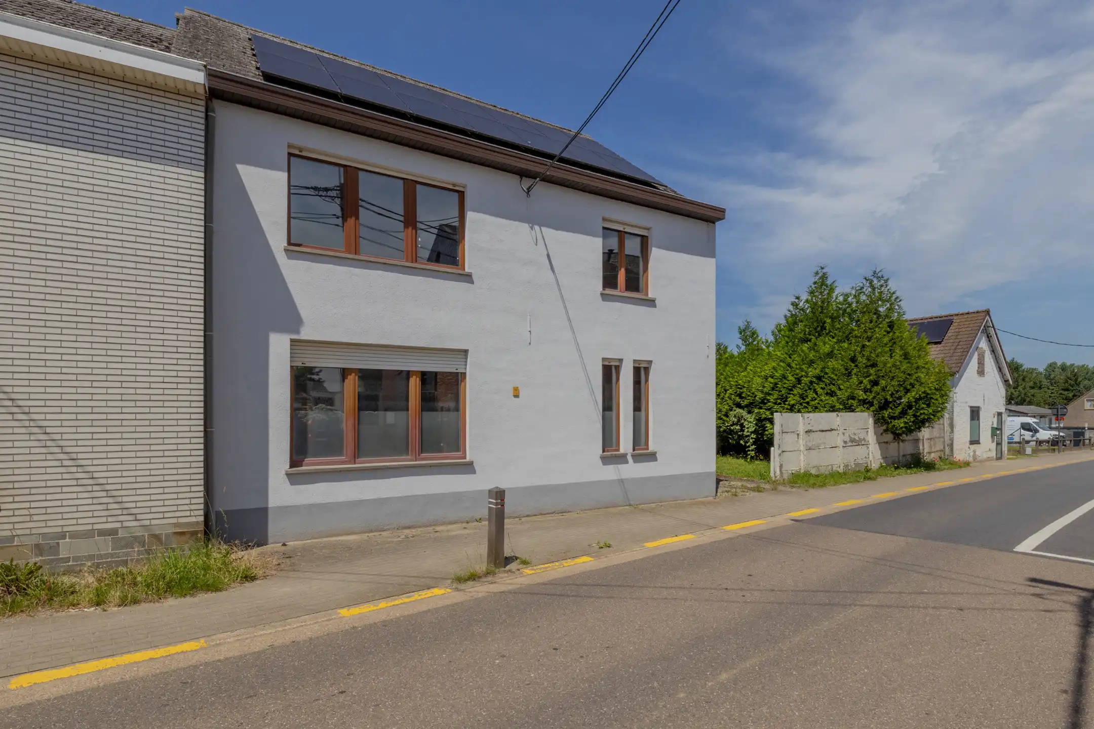Huis te koop foto {{pictureIndex}}