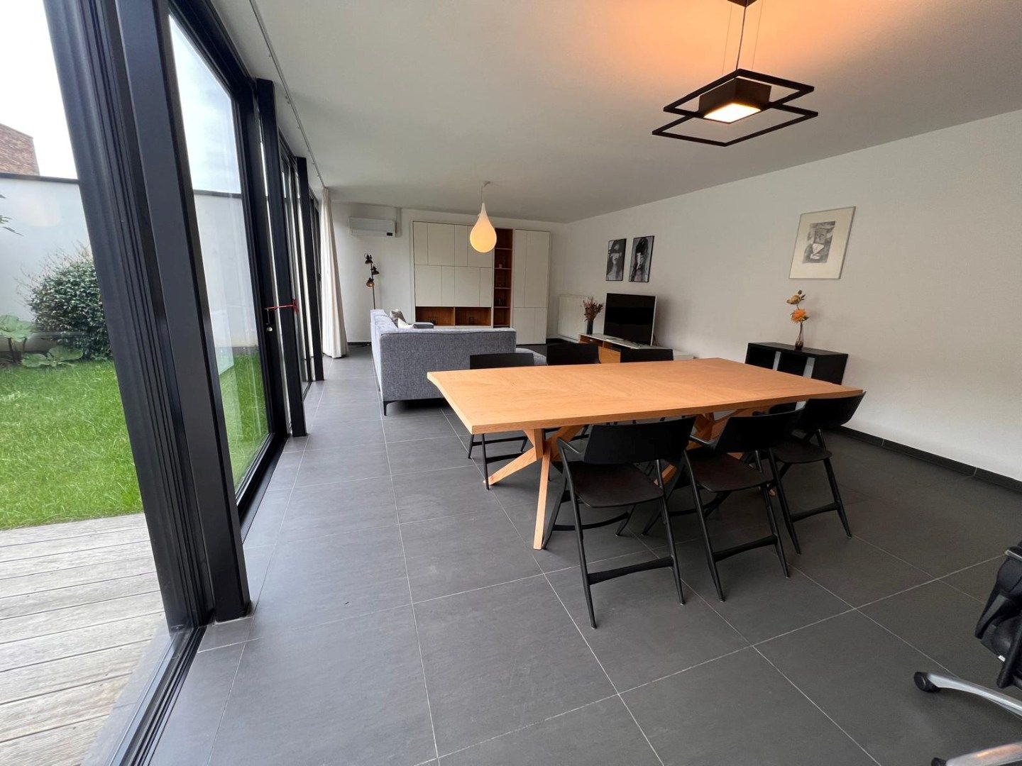Volledig gemeubelde woning met all-in-service - ideaal voor expats foto 6