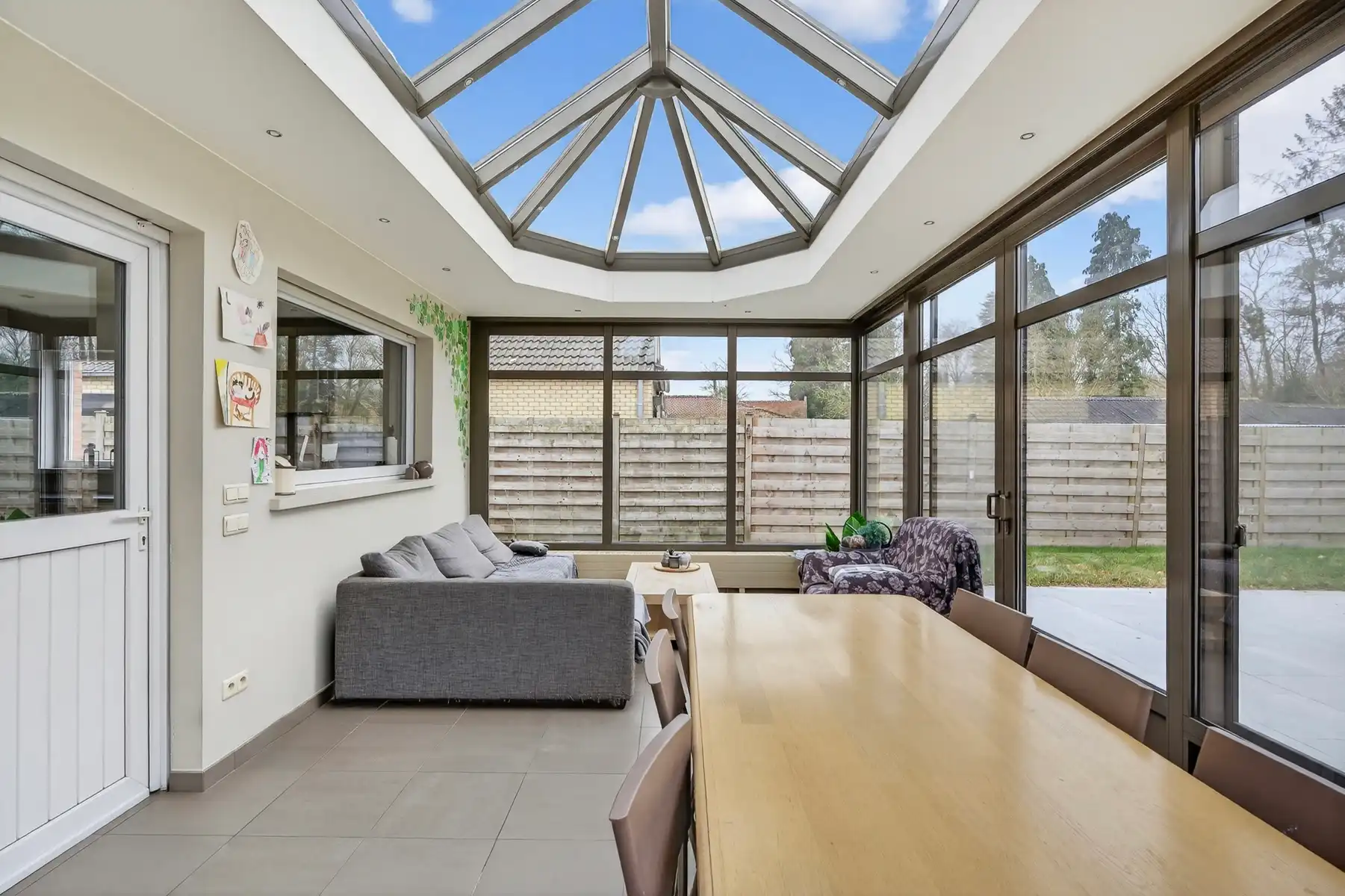 Gezinswoonst in hartje Sint-Andries! foto 11