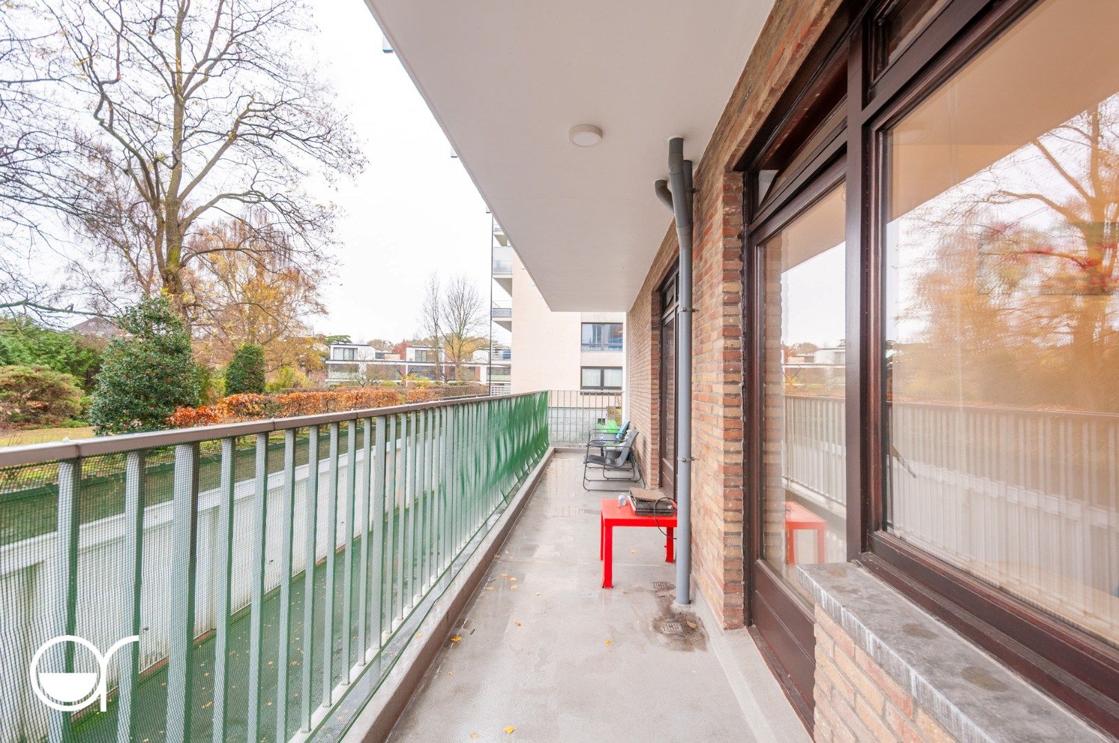 Appartement met groot terras en zicht op het groen op 1.3km van Dampoortstation foto 6