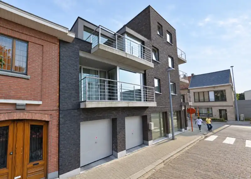 Verhuurd handelspand met garage nabij de Markt foto 7