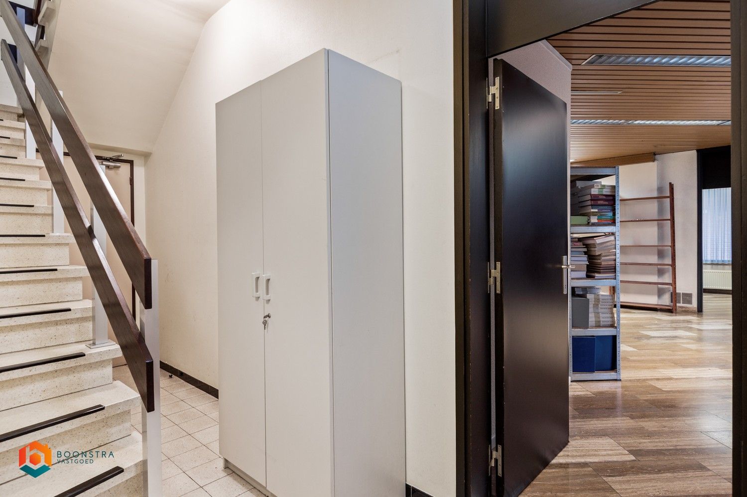 Veelzijdig handelspand in centrum Rijmenam foto 12