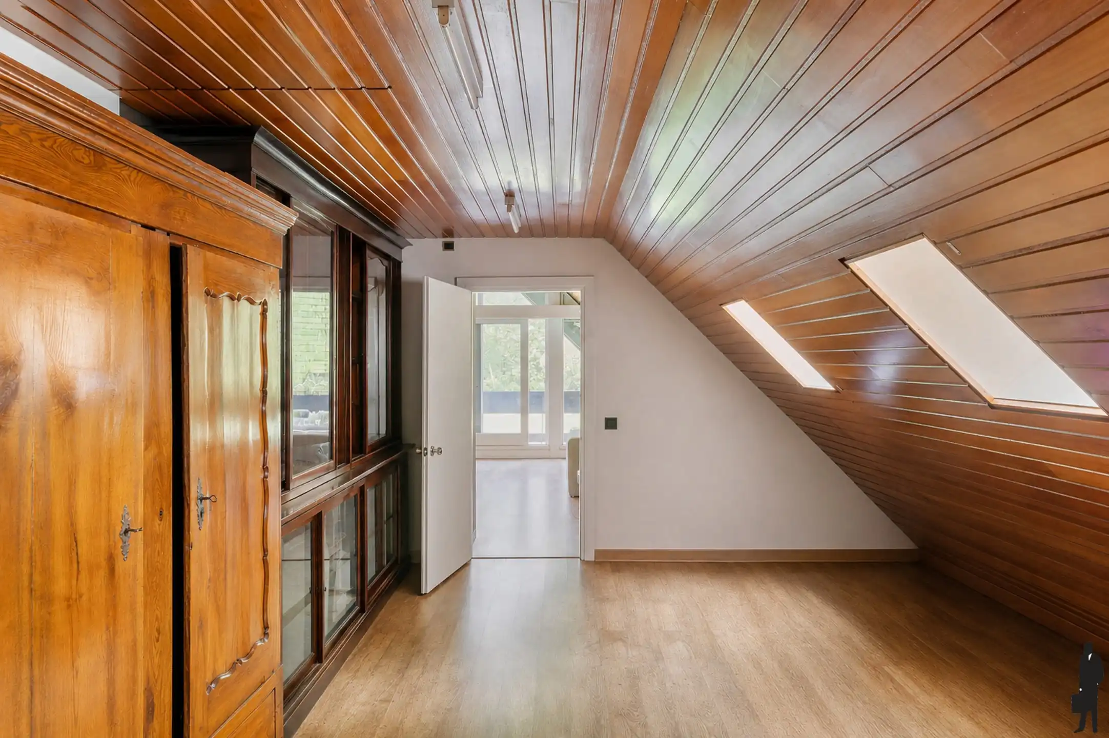 Karaktervolle villa op uitzonderlijk perceel in een groene residentiële omgeving te Schoten - Schotenhof! foto 14