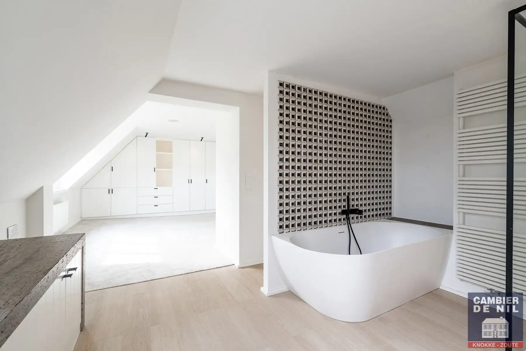 Charmante, vrijstaande woning in alle rust met tuin in het Zoute foto 33