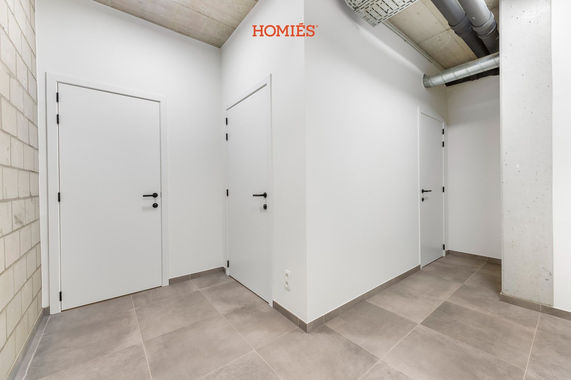 Grote commerciële nieuwbouwruimte te huur foto 7