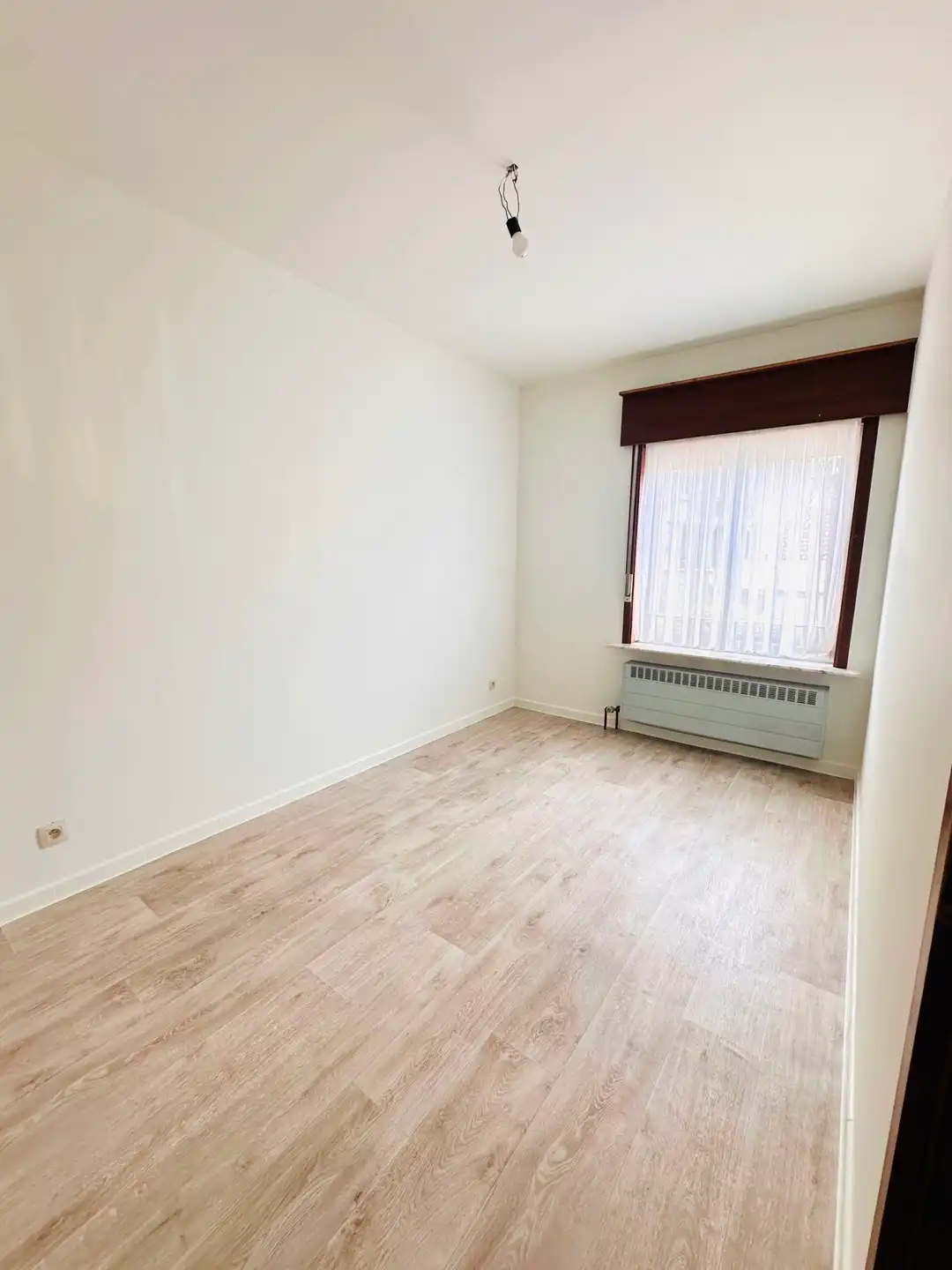 WONING GELEGEN IN HET CENTRUM VAN LIEDEKERKE foto 9