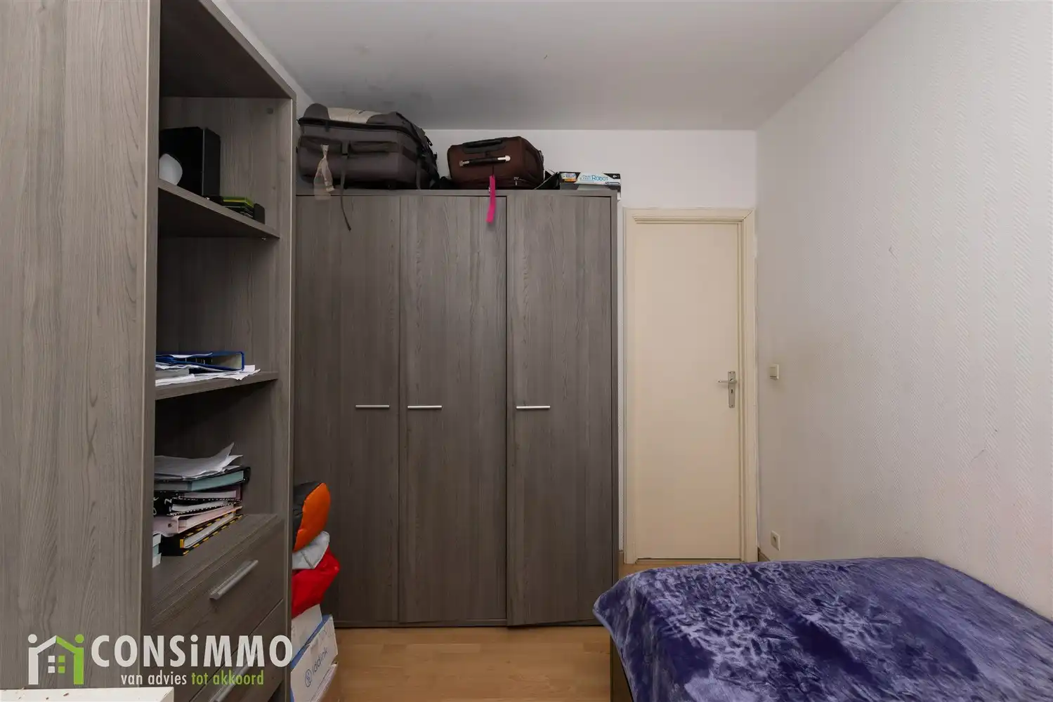 Instapklaar appartement met 3 slaapkamers en overdekt terras in Genk foto 16