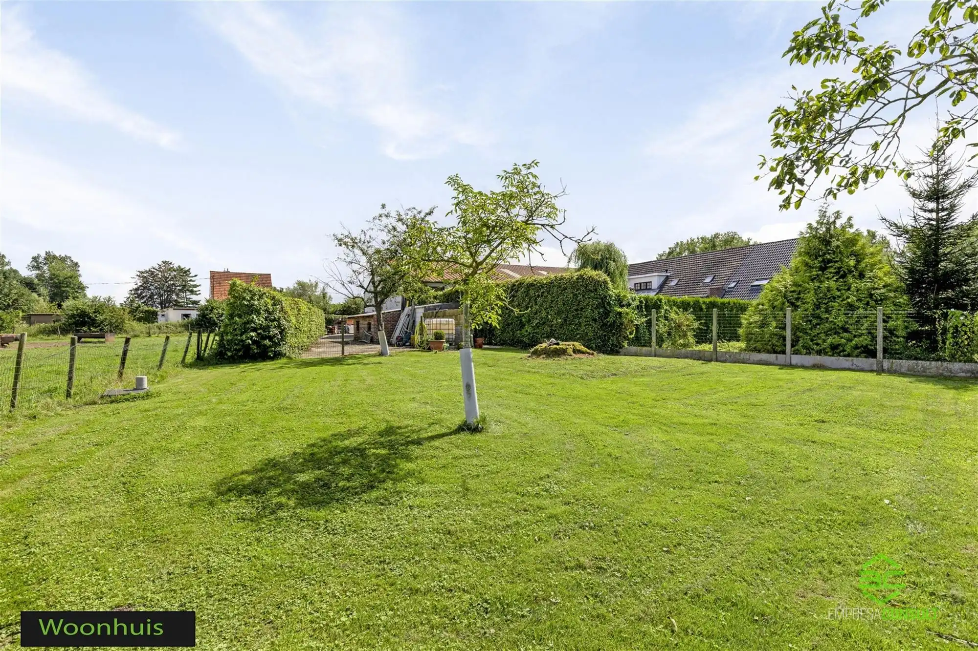 Ruime woning met 8 slpk + 1 magazijn op 21a 24ca! foto 36